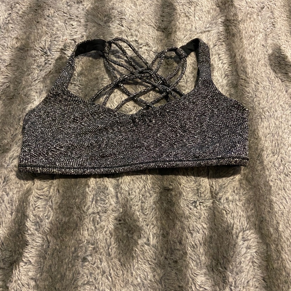 Pregnant doesn’t fit